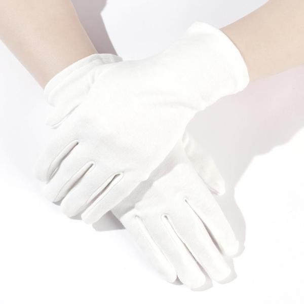 Paire de gants de cérémonie