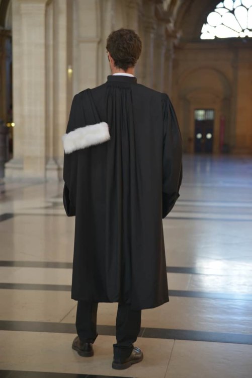 La robe d'avocat La Microfibre vue de dos